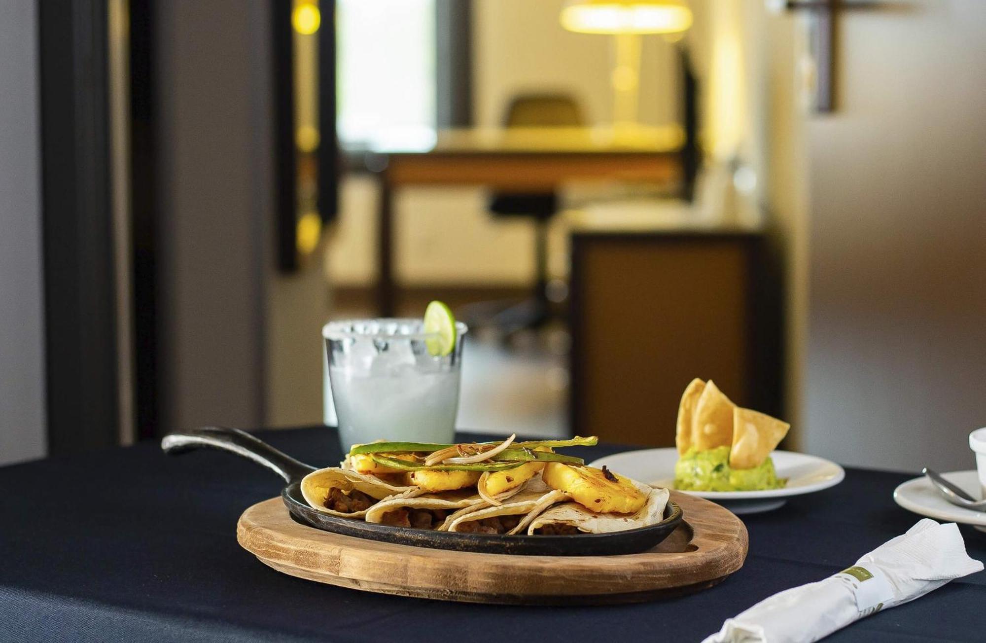 Hotel Turotel Morelia Ngoại thất bức ảnh
